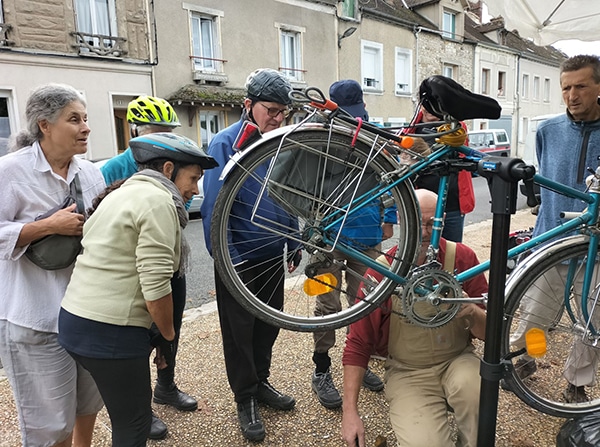 reparation stephane ferey rustine et manivelles ambassadeur seine et marne